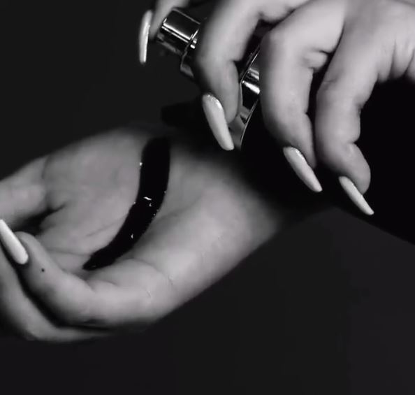 LOVINAH - BLACK TEA CLEANSER - Enzyme-rich Purifying Lotion for All Skin Types