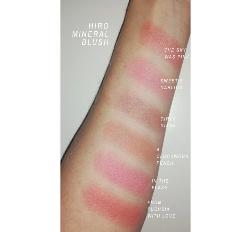 Hiro Cosmetics | Minerální pudrová tvářenka - swatches