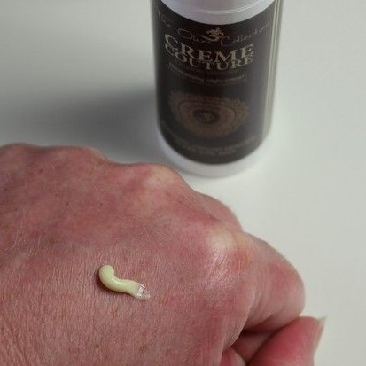 THE OHM COLLECTION - Regenerační Noční Krém s Bioaktivní Spirulinou a Včelím Voskem