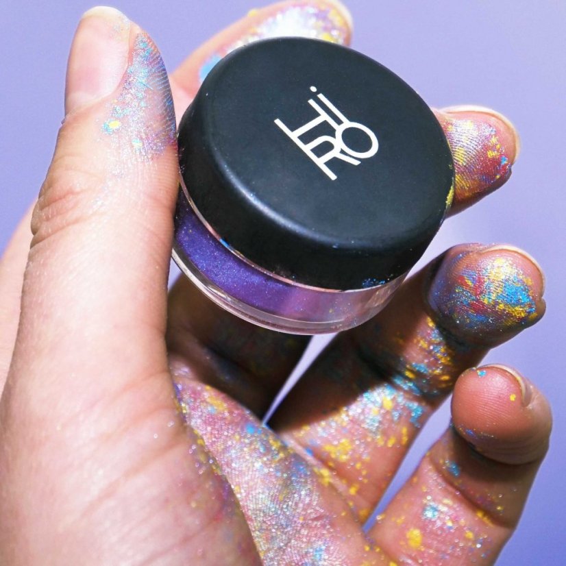 Hiro Cosmetics - Minerálne očné tiene - multifunkčný produkt