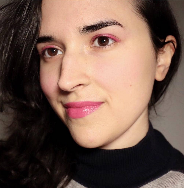 Tekutá farba na pery - Render