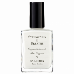 NAILBERRY - Okysličený spevňujúci podkladový lak na nechty - STRENGTHEN & BREATHE