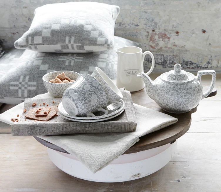 Paleta barev - šedo modrá holubová