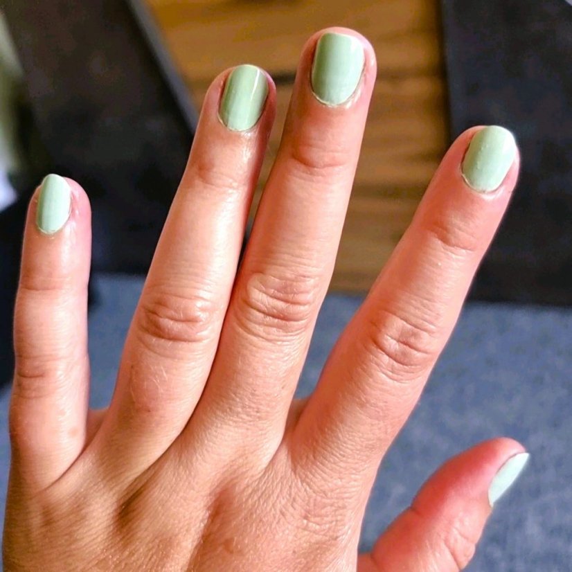 OZN - Nail polish - SUSANNE