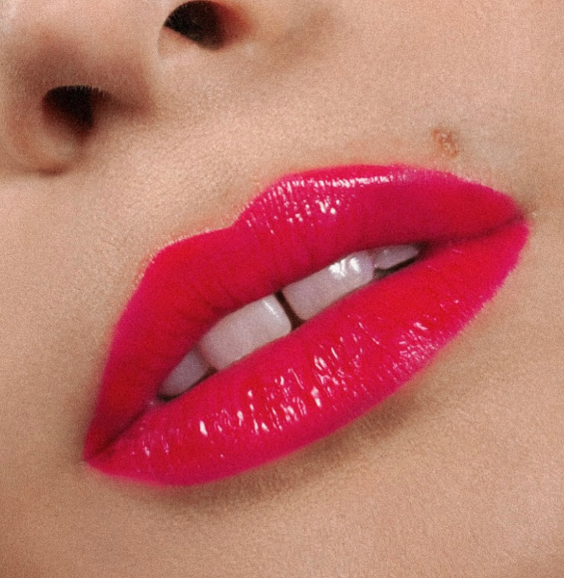 Tekutá farba na pery - Render